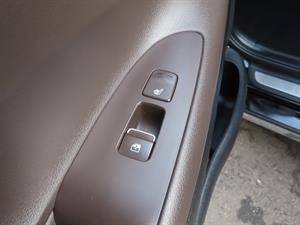 HYUNDAI Grandeur - Vista 12