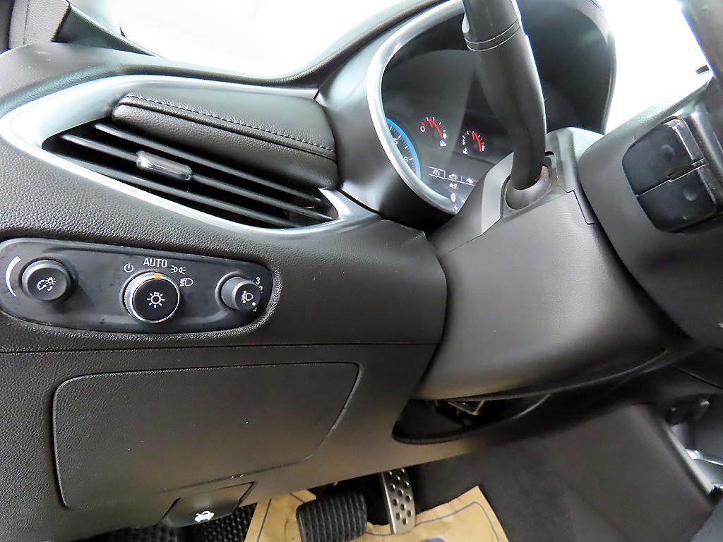 Chevrolet Malibu - Vista 12