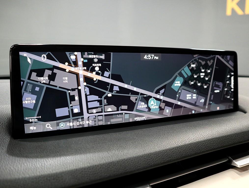 Genesis GV70 - Vista 12