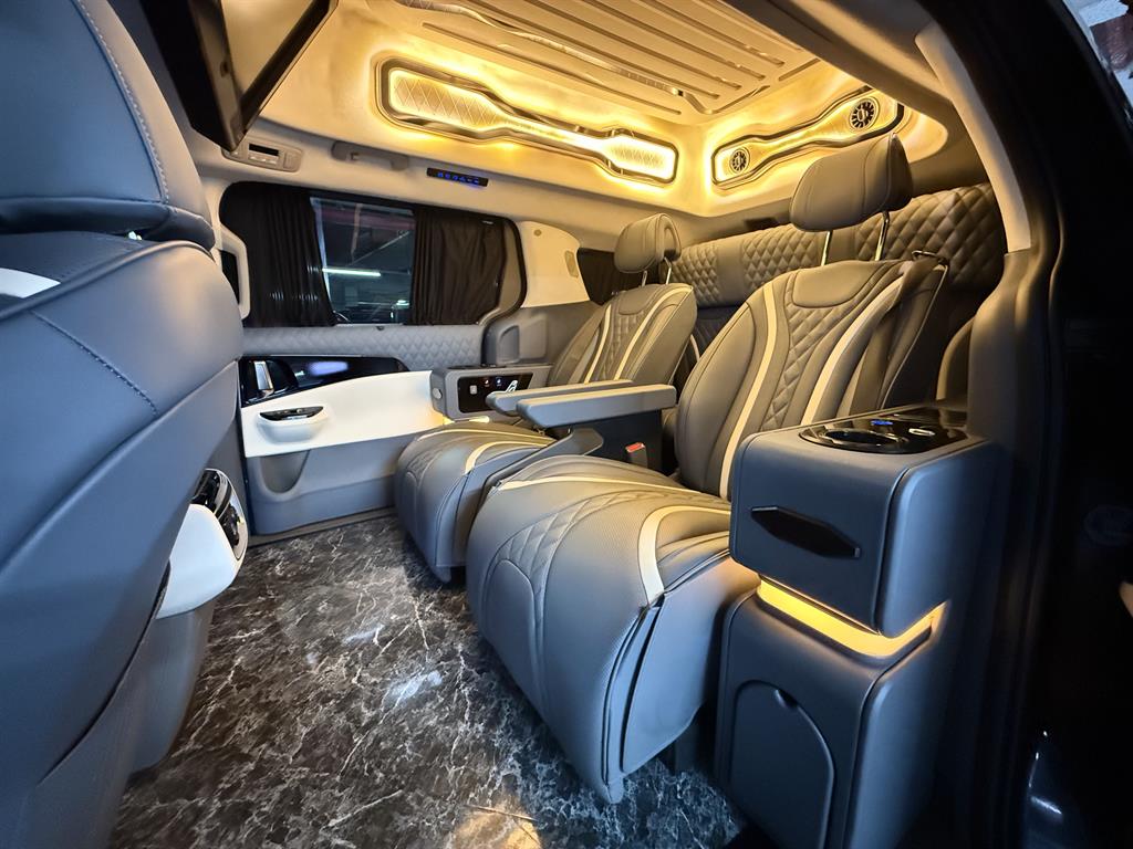 KIA Carnival - Vista 6