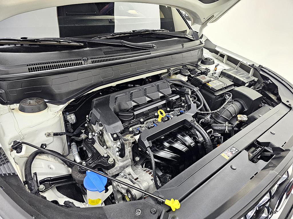 HYUNDAI Venue - Vista 6