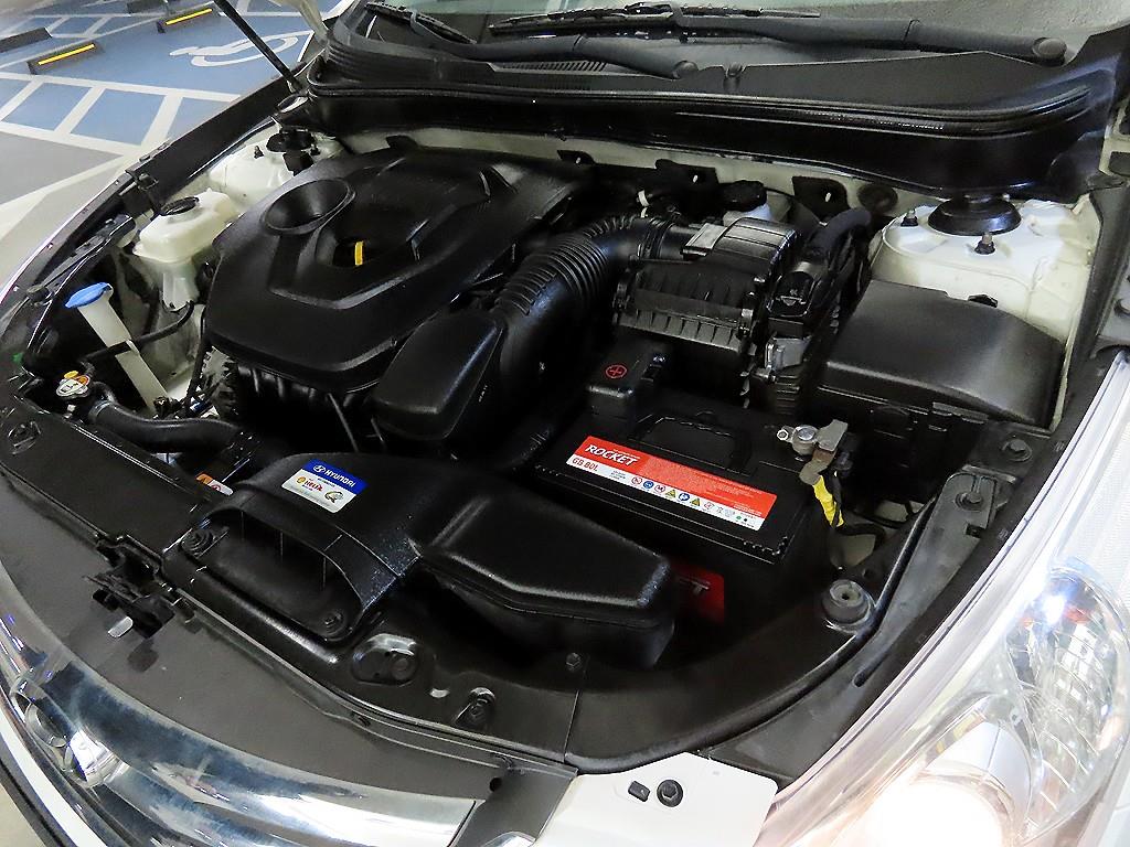 HYUNDAI Sonata 2014 Blanco - Importación desde Corea - HF Imports Iquique - Foto 19