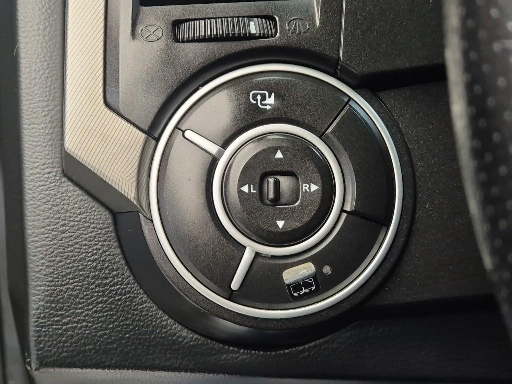 Ssangyong Korando - Vista 10