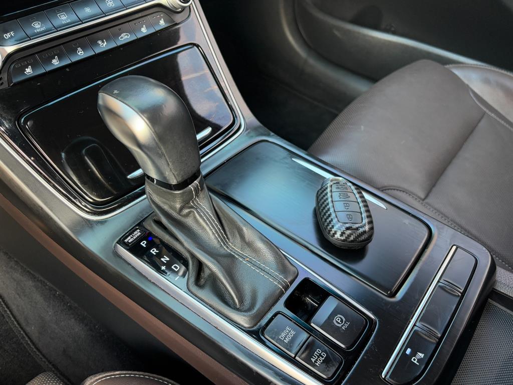 HYUNDAI Grandeur - Vista 9