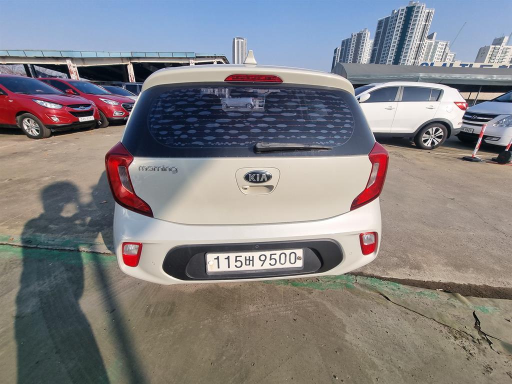 KIA Morning - Vista 6