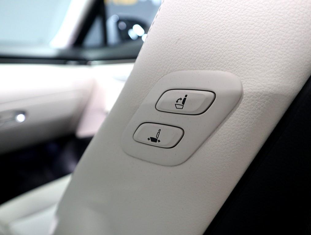 Genesis GV70 2024 Blanco - Importación desde Corea - HF Imports Iquique - Foto 16