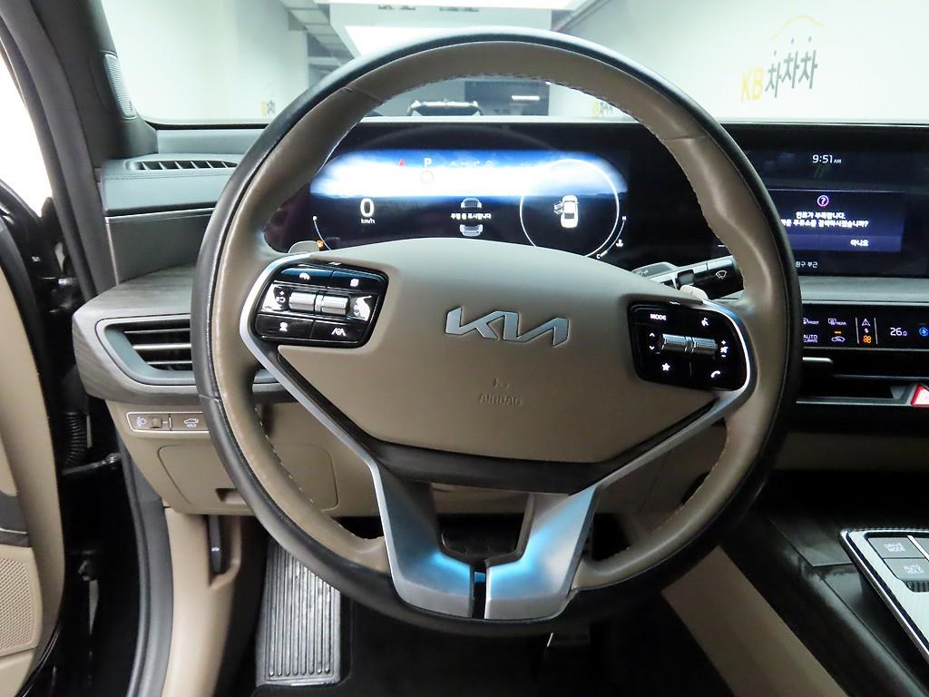 KIA K8 - Vista 7