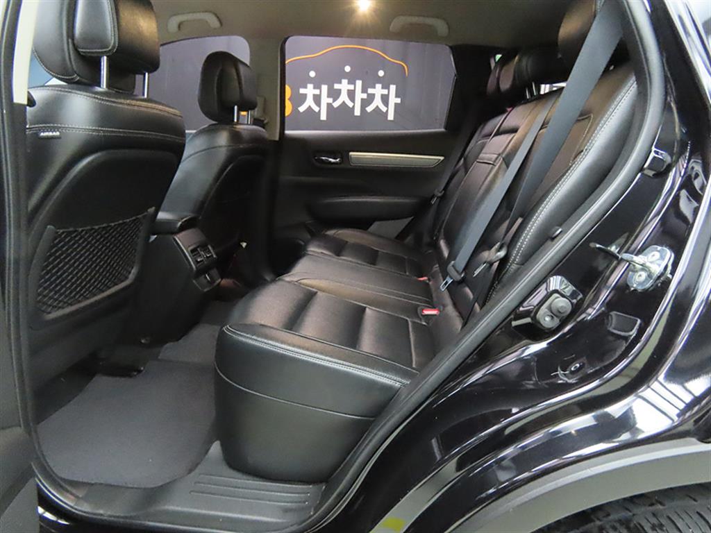 SAMSUNG QM6 - Vista 6