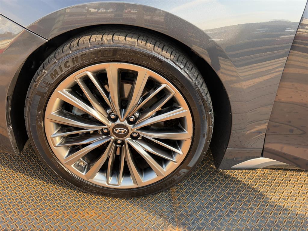 HYUNDAI Grandeur - Vista 8