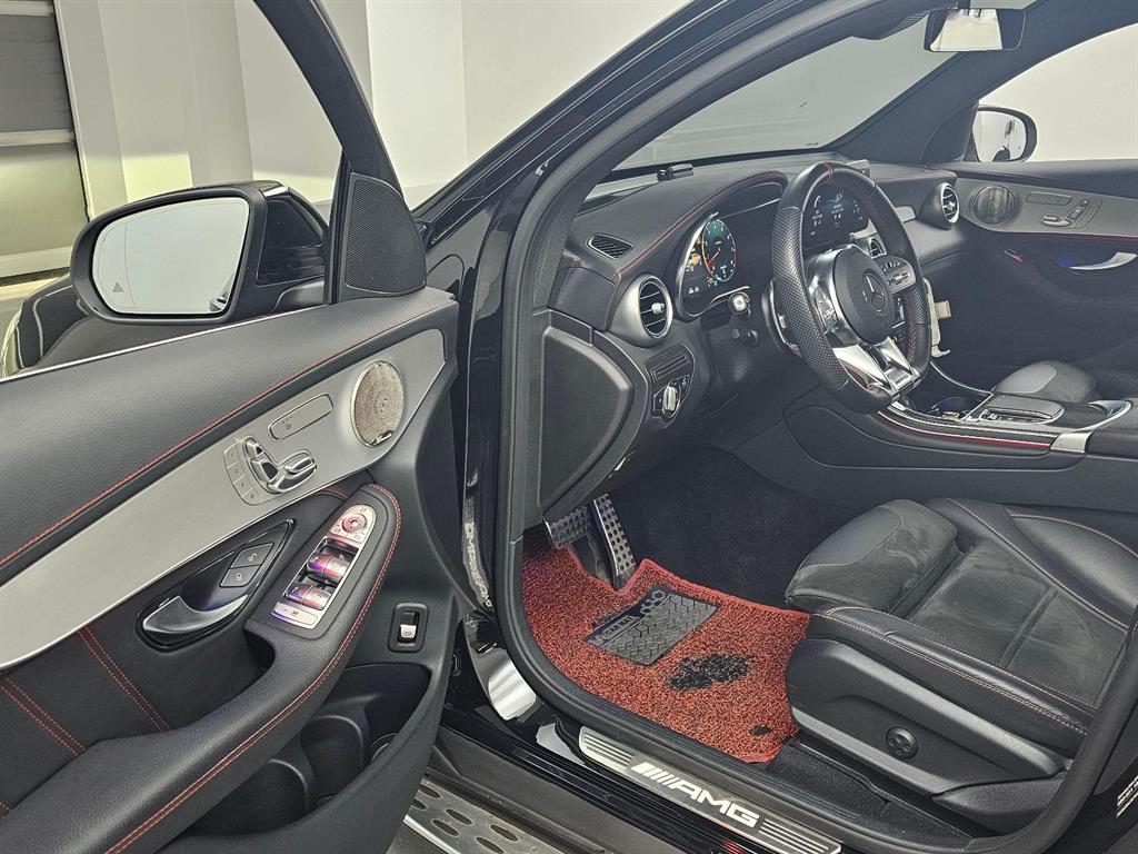 Mercedes Benz GLC Class - Vista 11