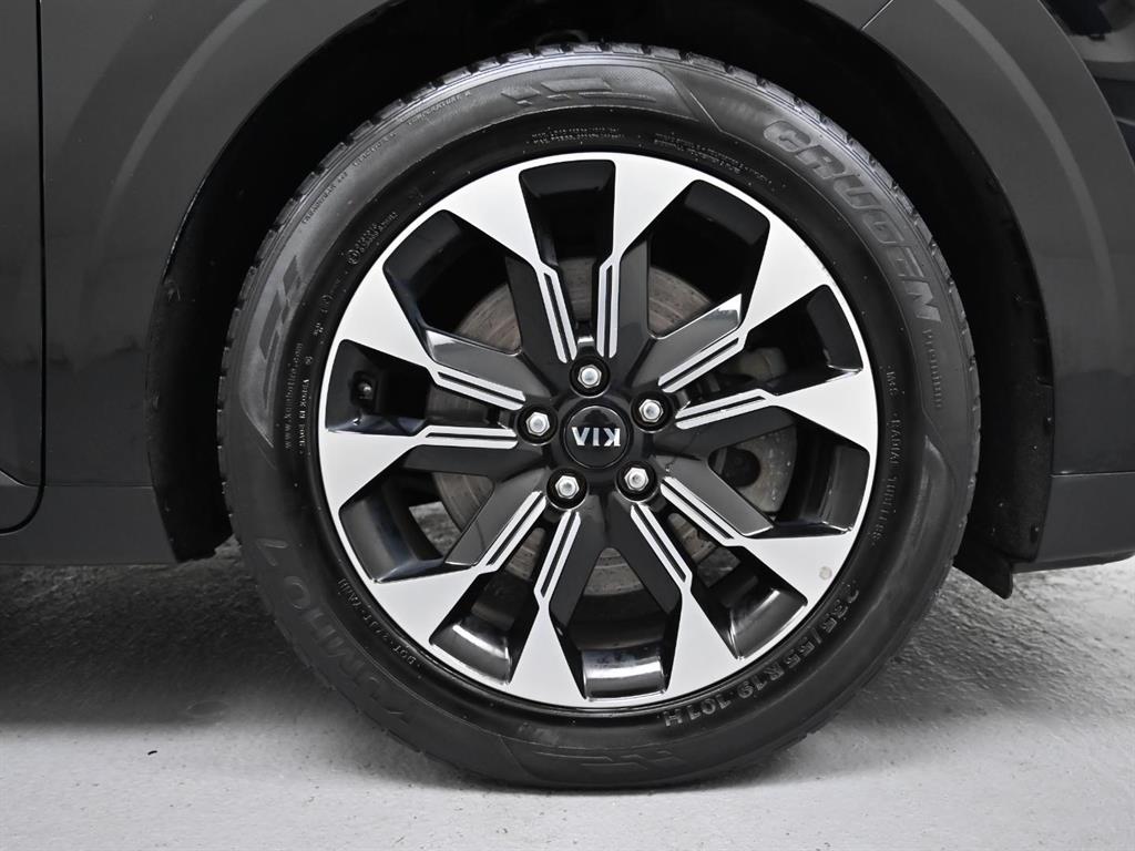 KIA Carnival - Vista 5