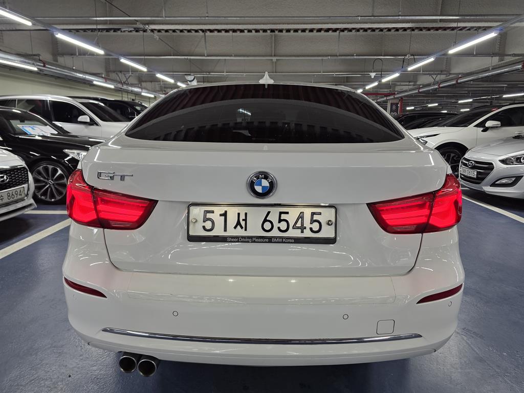 BMW Gran Turismo - Vista 5