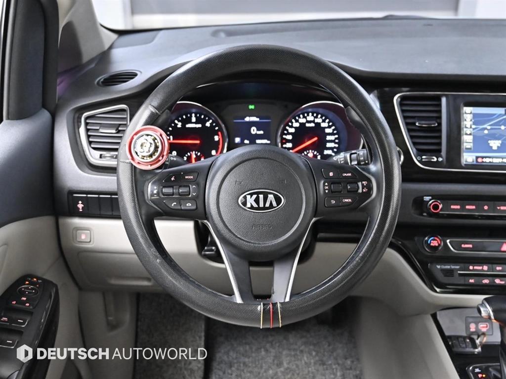 KIA Carnival 2019 Plateado - Importación desde Corea - HF Imports Iquique - Foto 13