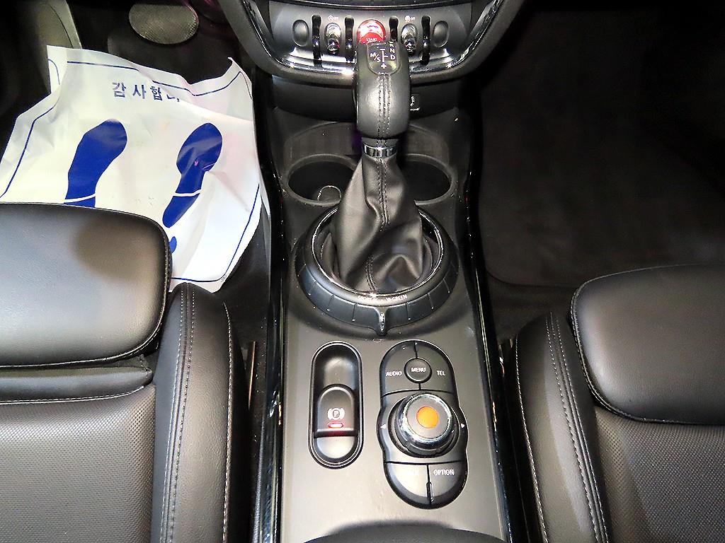 Mini Clubman - Vista 12