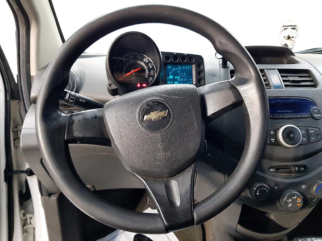Chevrolet Spark - Vista 12