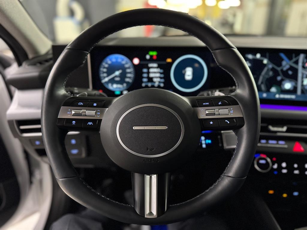 HYUNDAI Sonata - Vista 6