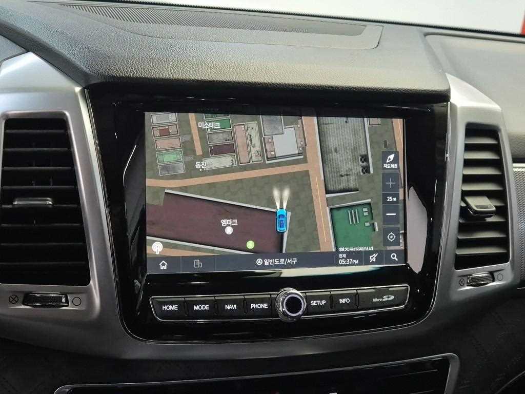 Ssangyong Rexton 2021 Gris - Importación desde Corea - HF Imports Iquique - Foto 13