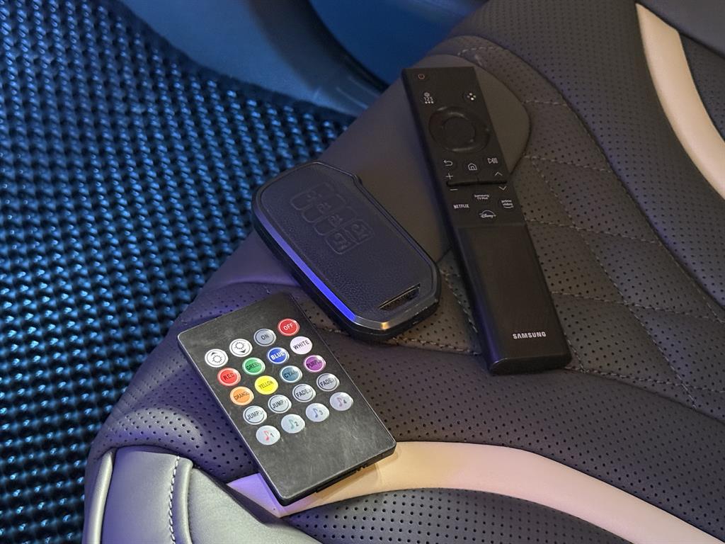 KIA Carnival 2023 Gris - Importación desde Corea - HF Imports Iquique - Foto 13