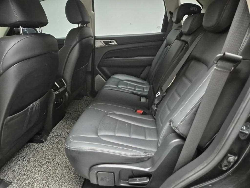 Ssangyong Rexton - Vista 12