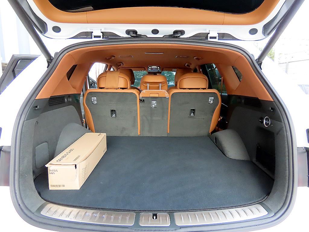 Genesis GV80 2024 Blanco - Importación desde Corea - HF Imports Iquique - Foto 16