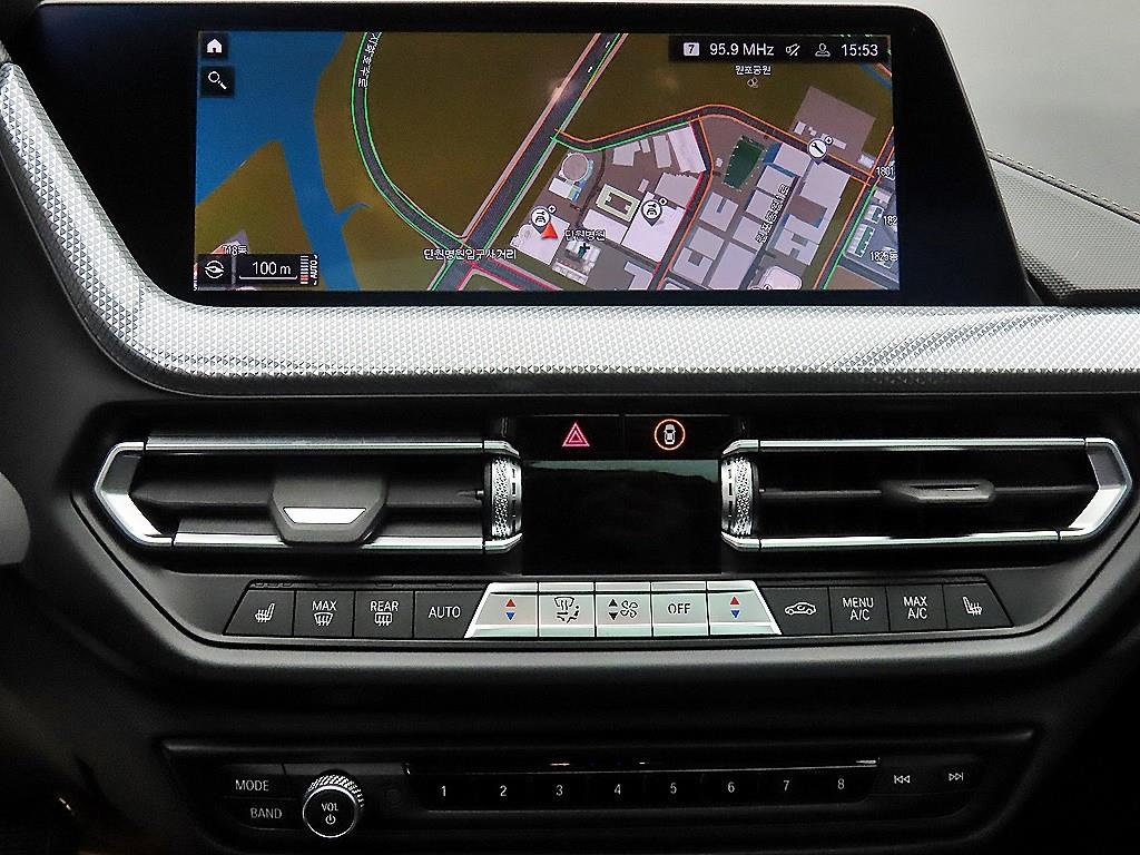 BMW 1 series 2023 - Importación desde Corea - HF Imports Iquique - Foto 13