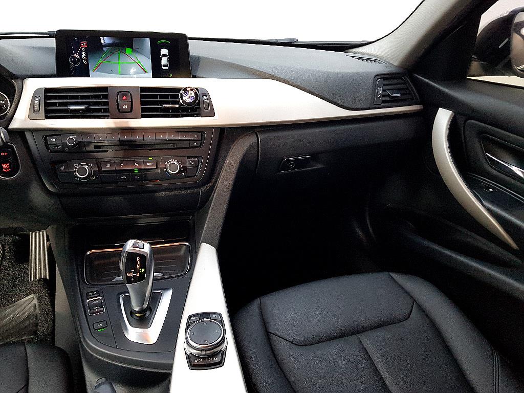 BMW 3 series - Vista 10