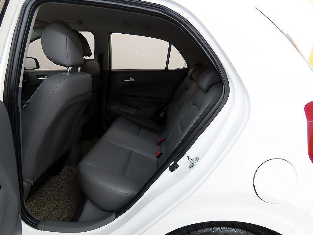 KIA Morning - Vista 6