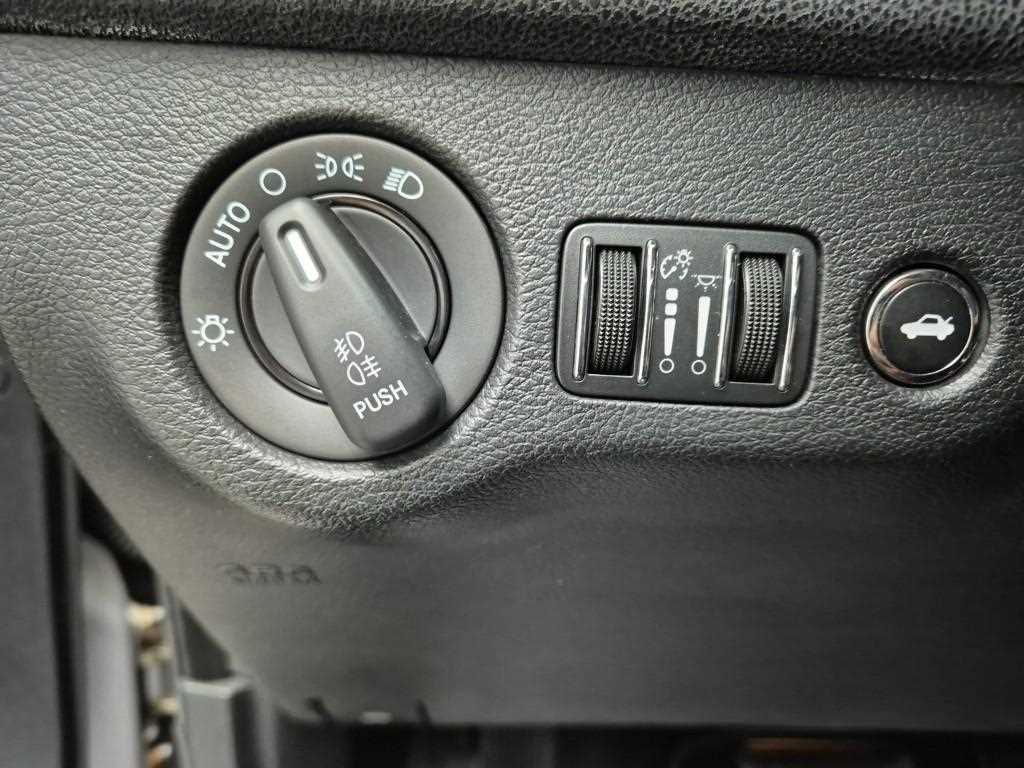 Chrysler 300C 2013 Gris - Importación desde Corea - HF Imports Iquique - Foto 17