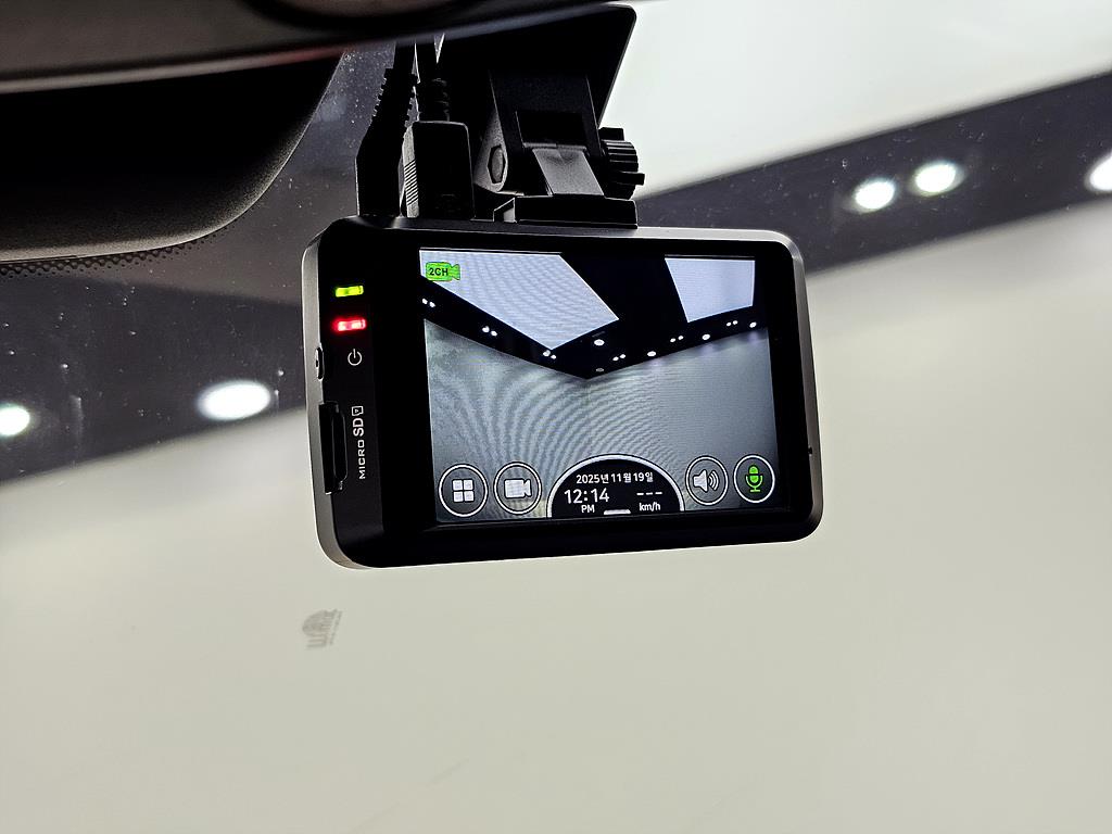 Mercedes Benz C Class - Vista 12