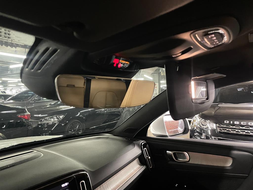 Volvo XC40 2021 Blanco - Importación desde Corea - HF Imports Iquique - Foto 17