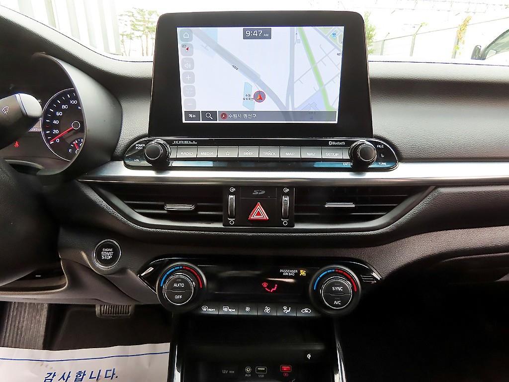 KIA K3 2019 Blanco - Importación desde Corea - HF Imports Iquique - Foto 13