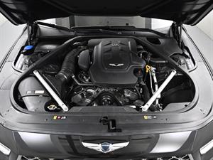 Genesis G90 - Vista 8