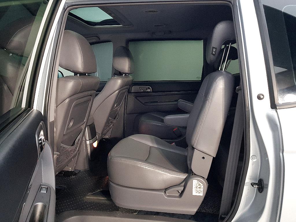 Ssangyong Korando - Vista 9