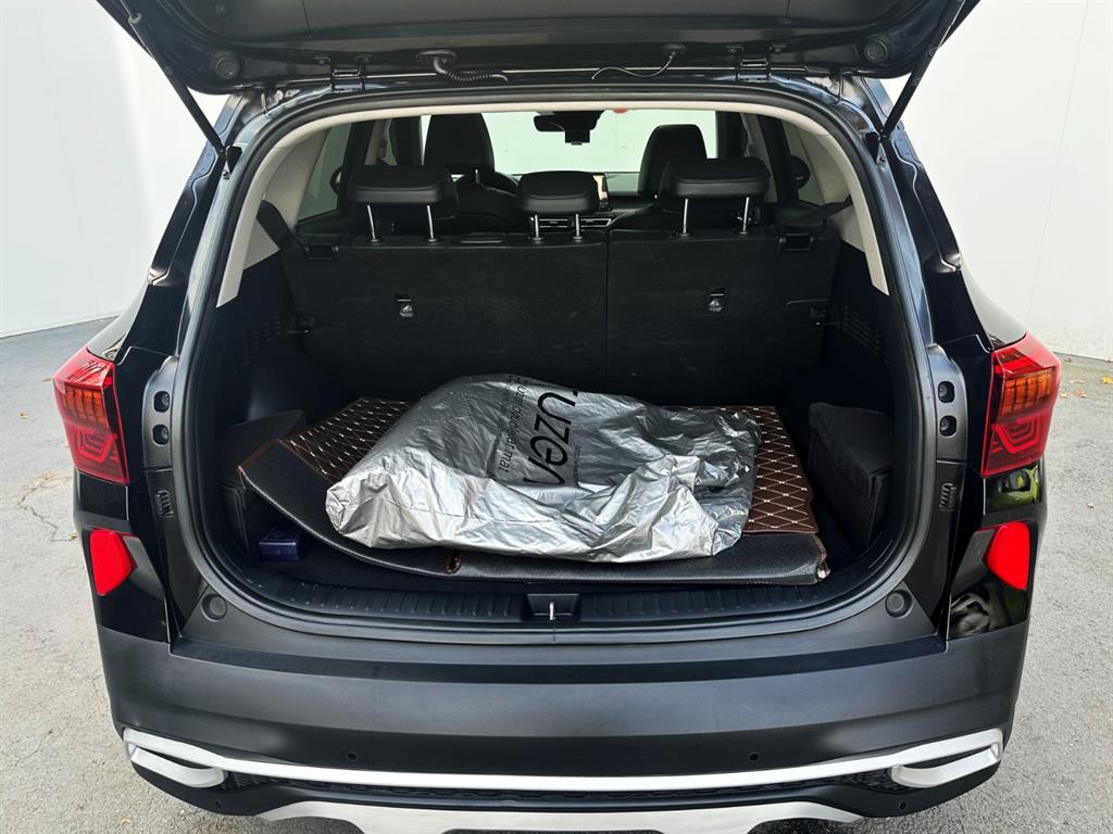 KIA Seltos 2020 Negro - Importación desde Corea - HF Imports Iquique - Foto 19