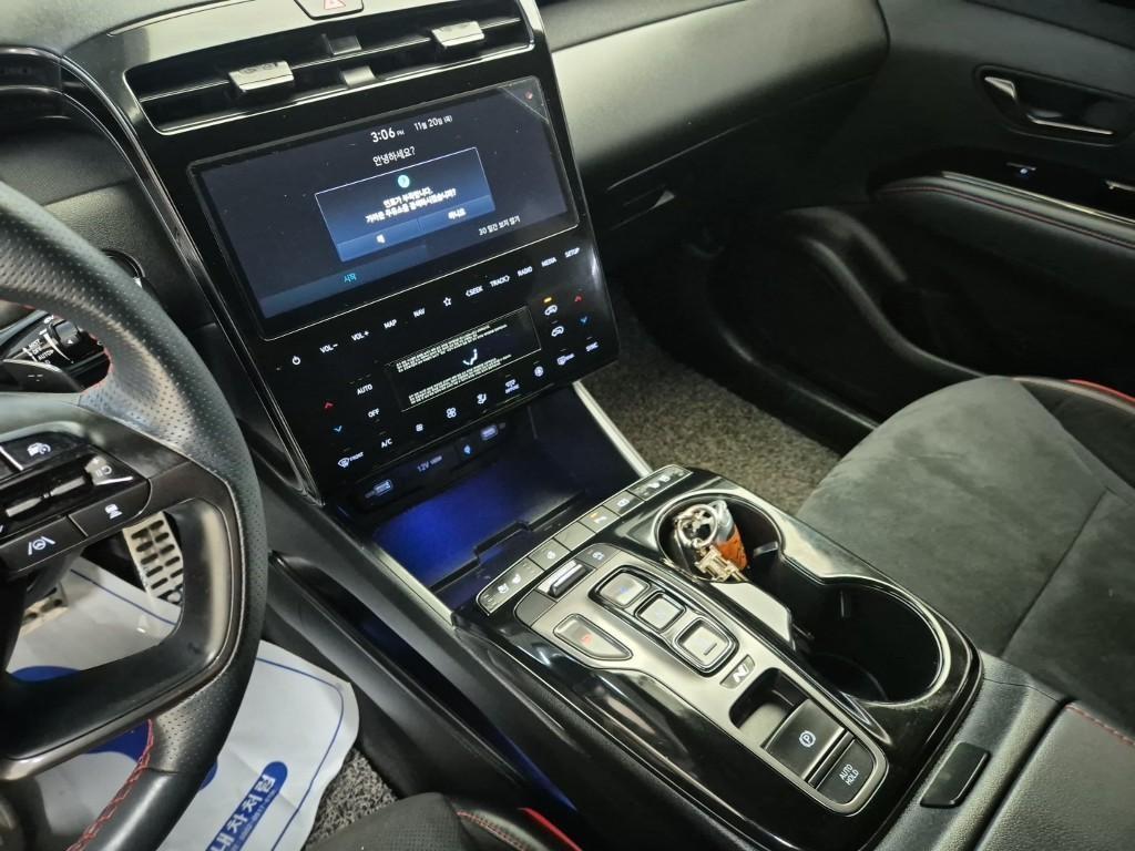 HYUNDAI Tucson - Vista 10