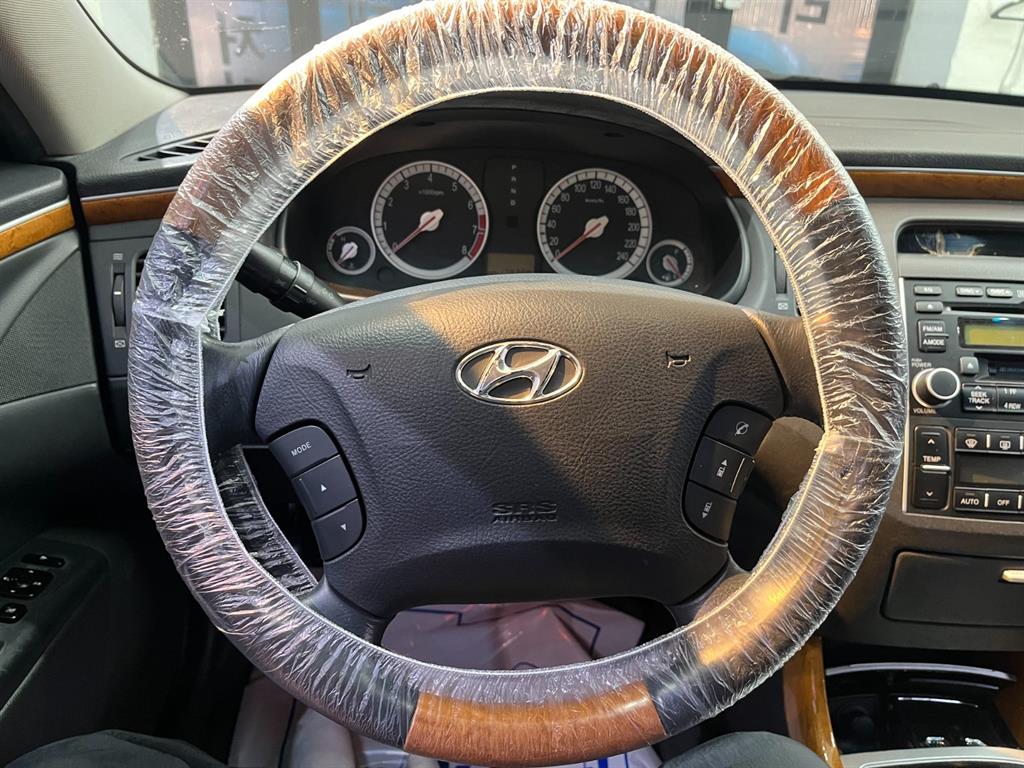 HYUNDAI Grandeur - Vista 7