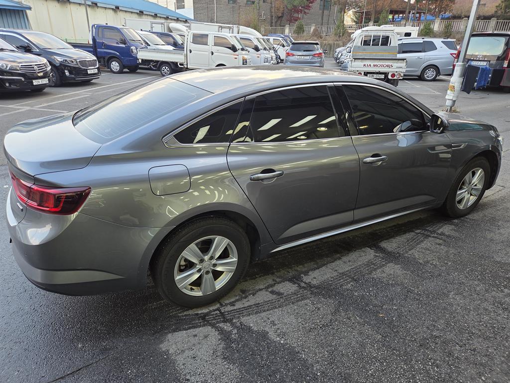 SAMSUNG SM6 - Vista 4