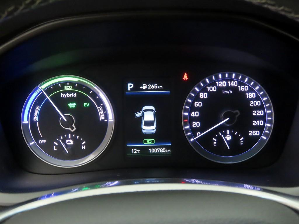 HYUNDAI Sonata - Vista 6