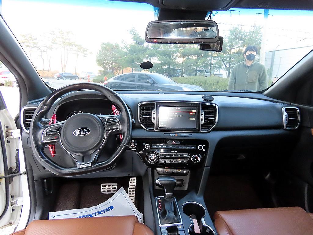 KIA Sportage - Vista 7