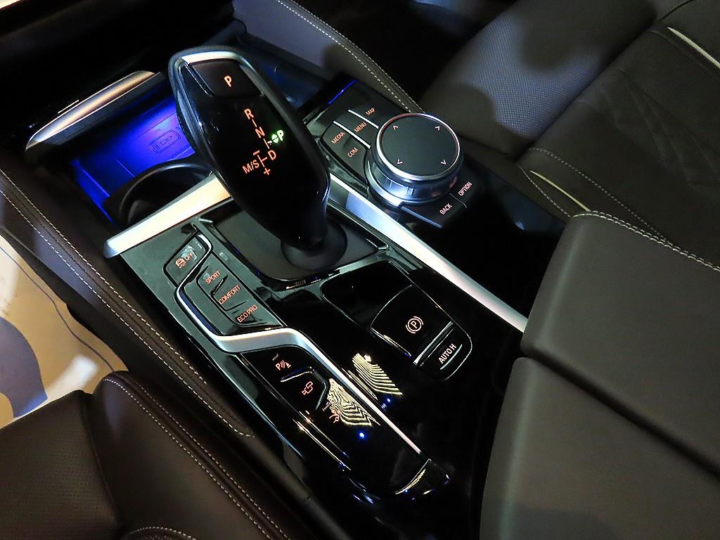 BMW Gran Turismo - Vista 12