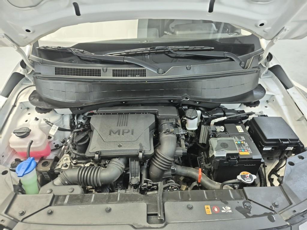 HYUNDAI Casper - Vista 5