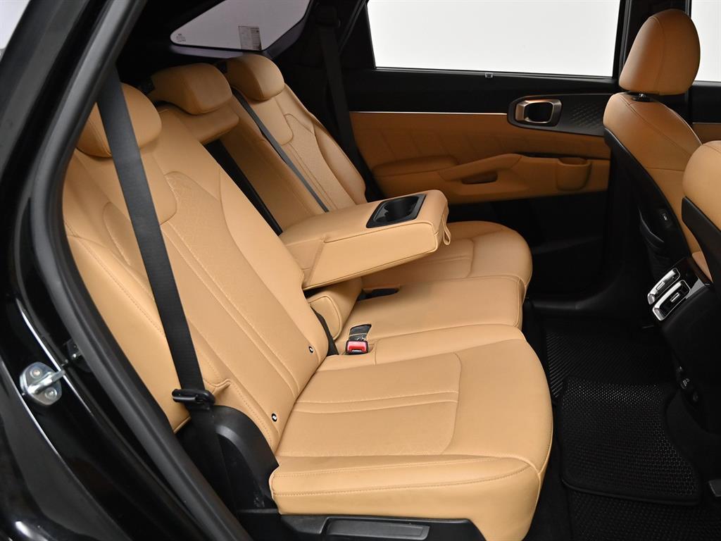 KIA Sorento - Vista 10