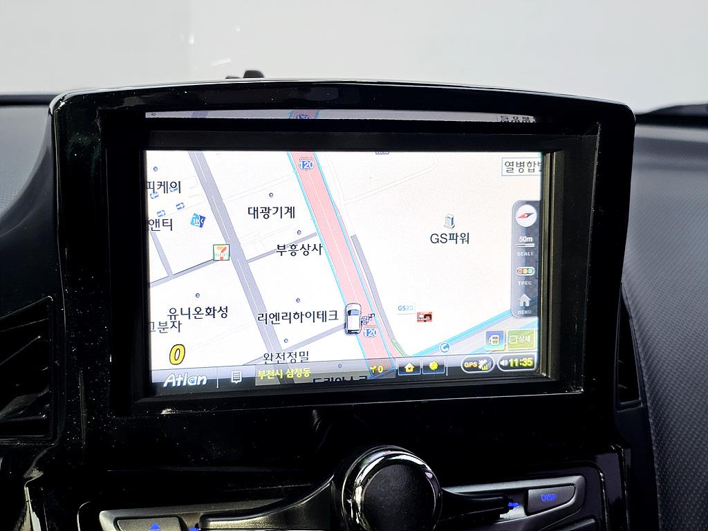 HYUNDAI Accent 2017 Blanco - Importación desde Corea - HF Imports Iquique - Foto 13