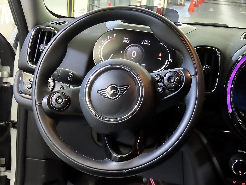 Mini Countryman - Vista 8