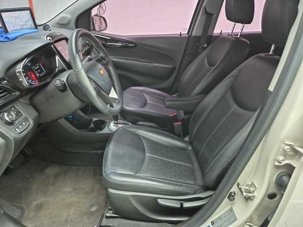 Chevrolet Spark - Vista 11