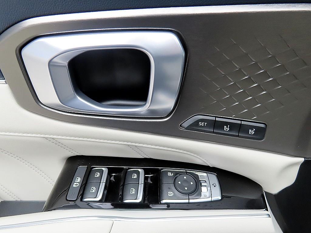 KIA Sorento - Vista 11