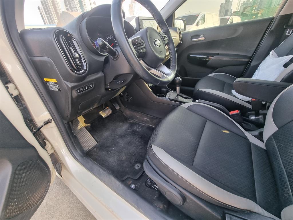 KIA Morning - Vista 11