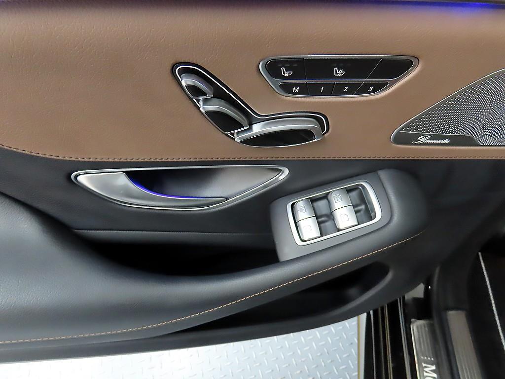 Mercedes Benz S Class - Vista 12