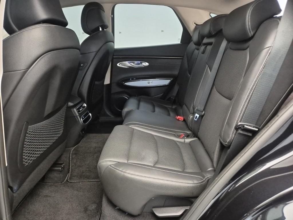 Genesis GV70 - Vista 12