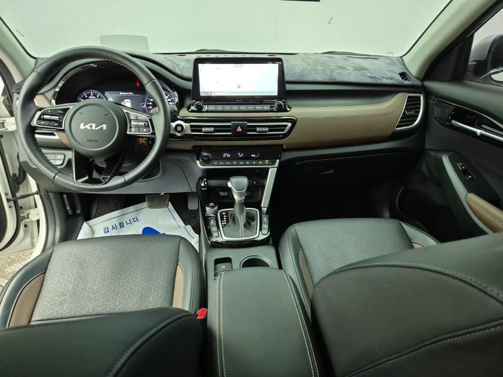 KIA Seltos - Vista 5